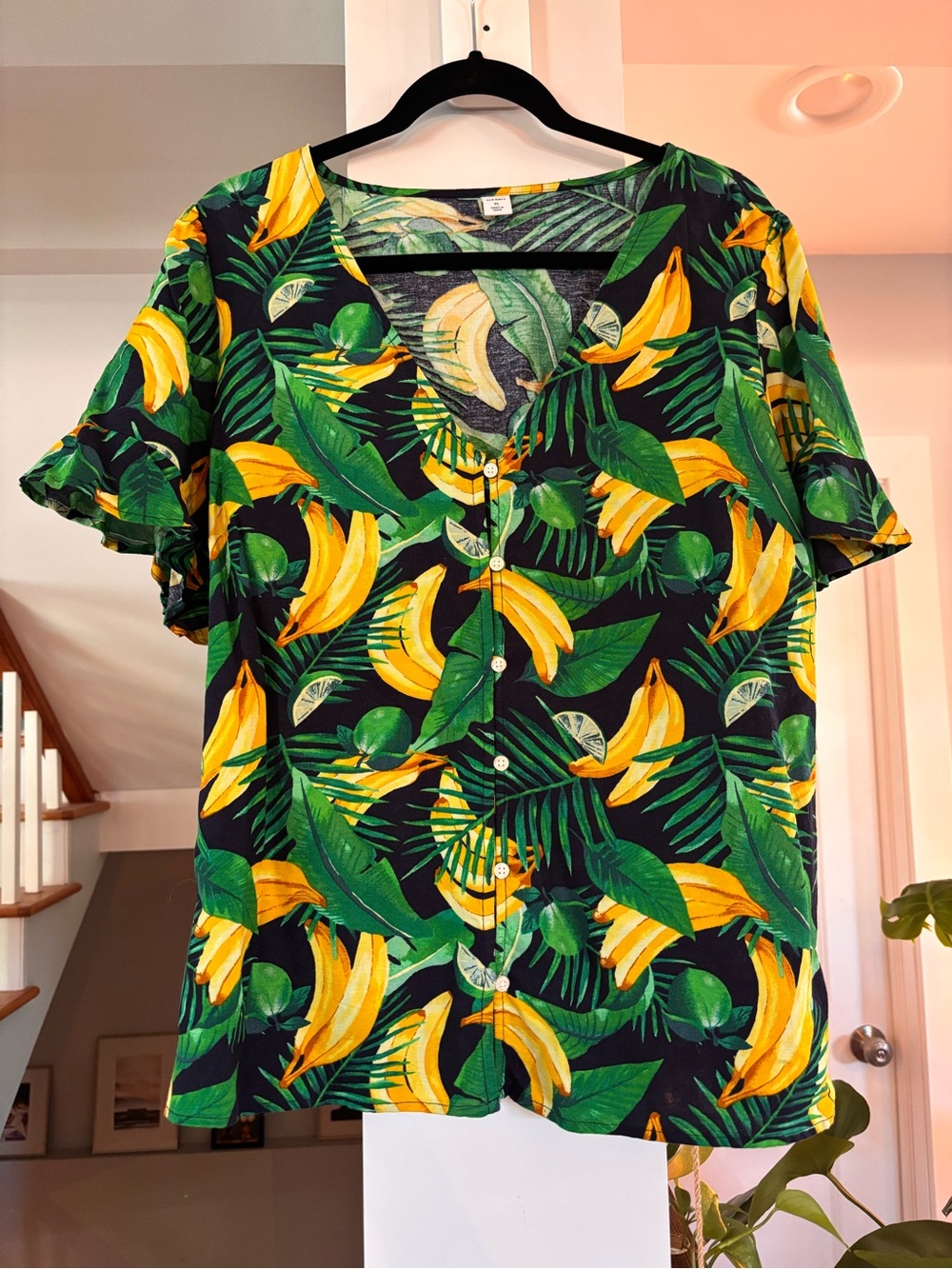 NWT Old Navy Tropical Banana Print Button-Front Women's Top - Size XL